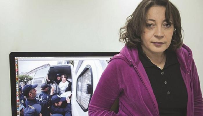 الحكم بالسجن على ناشطة جزائرية بتهمة الإساءة للرسول محمد (صلى الله عليه وسلم) والاستهزاء بأحاديث نبوية