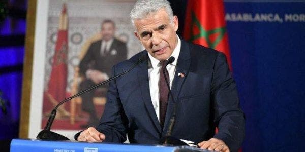 وزارة الخارجية الإسرائيلية.. تصريح يائير لابيد بشأن تعاون الجزائر مع إيران 