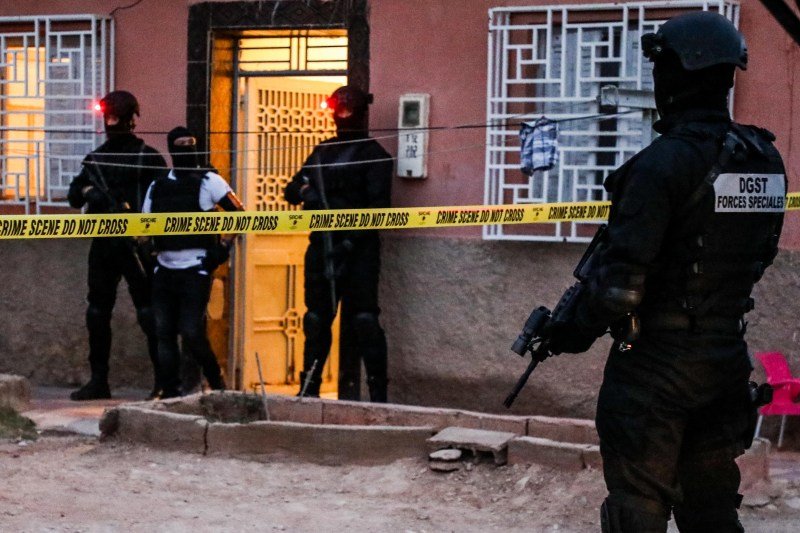 المكتب المركزي للأبحاث القضائية يُفكِّك خلية إرهابية موالية لتنظيم (داعش) تضم ثلاثة أشخاص تَنشَط بمدينة الرشيدية