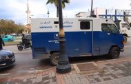 تفاصيل جديدة في قضية السطو على ناقلة أموال بطنجة وسرقة مبلغ 160 مليون سنتيم.. توقيف مساعد سائق الناقلة وصاحب سيارة أجرة