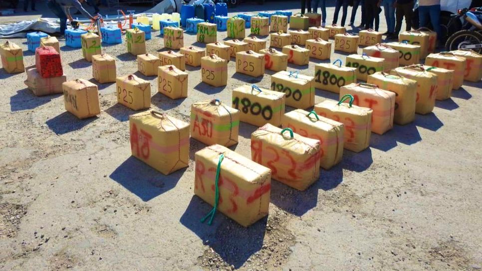 الدرك الملكي بطنجة يُجهض محاولة تهريب 12 طنا من المخدرات