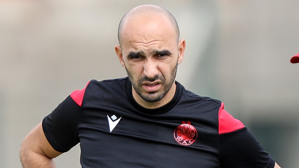 وليد الركراكي: الوداد سيلعب أمام شباب بلوزداد الجزائري من أجل العودة بنتيجة إيجابية من قلب الجزائر