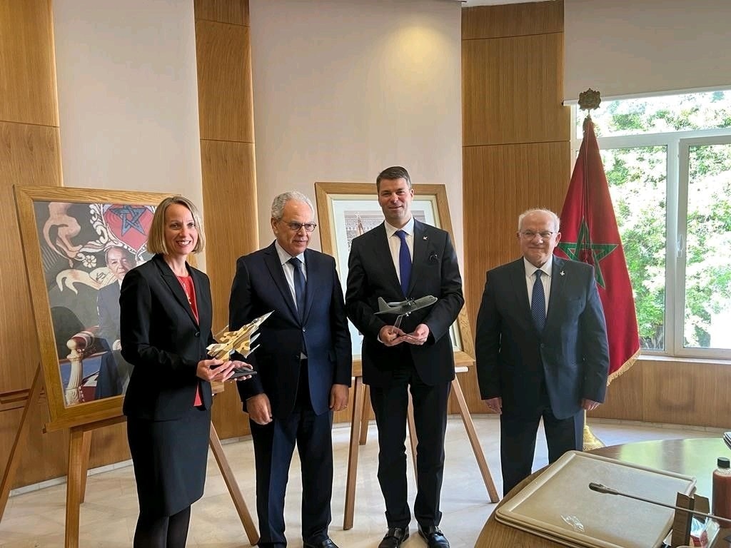 المغرب يوقع اتفاقا مع أكبر شركة أمريكية لبناء وحدة صناعية مختصة في صيانة الطائرات العسكرية
