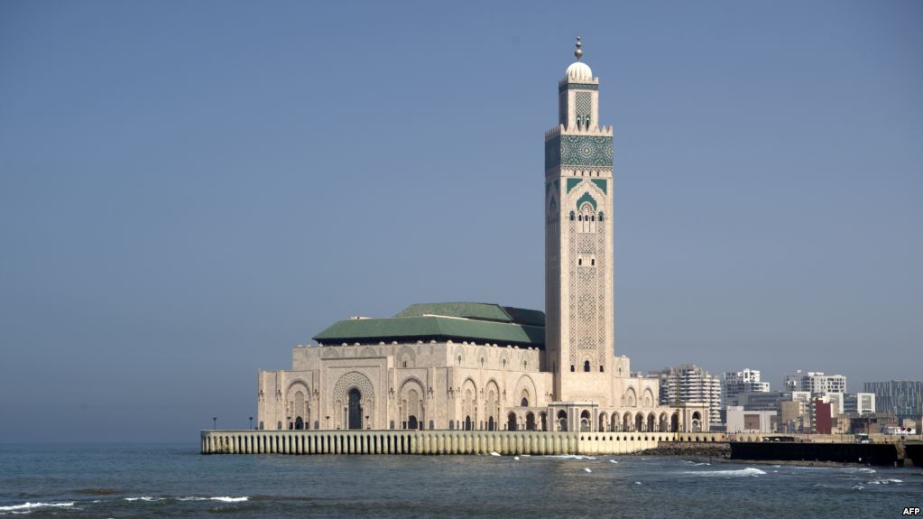 حقيقة قطع الماء الصالح للشرب عن ساكنة مدينة الدار البيضاء (بلاغ)