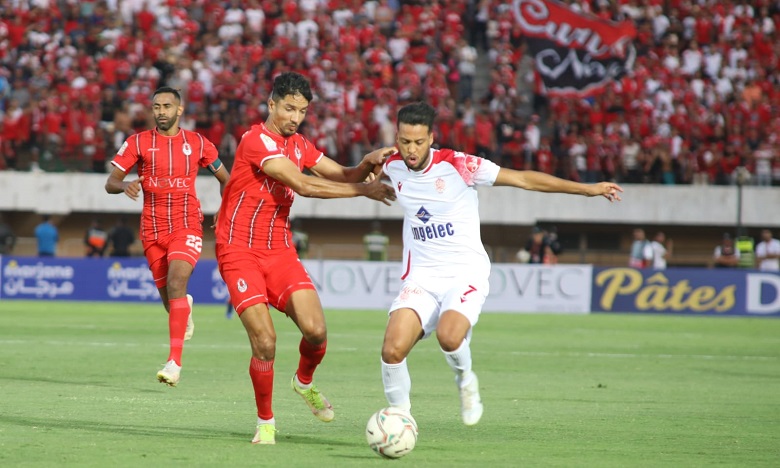 الوداد الرياضي يعبر لنهائي كأس العرش على حساب الفتح الرياضي ويضرب موعدا مع نهضة بركان