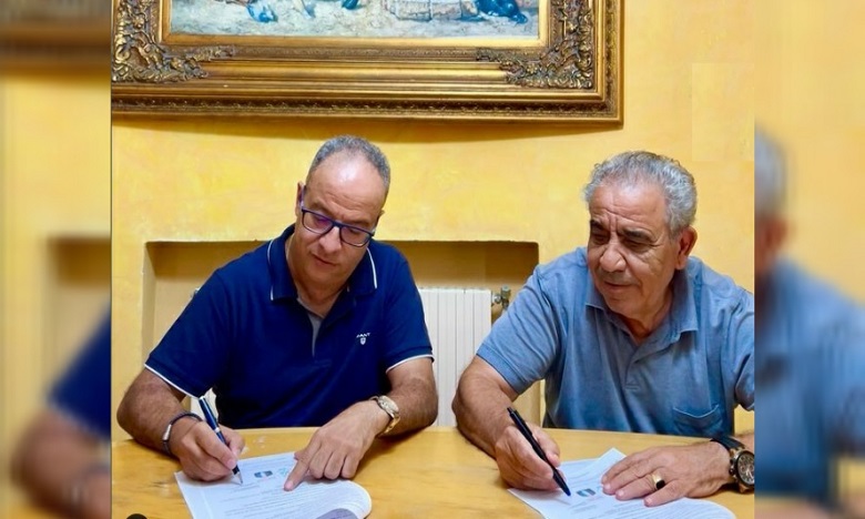 الرجاء الرياضي يتعاقد رسميا مع المدرب التونسي فوزي البنزرتي