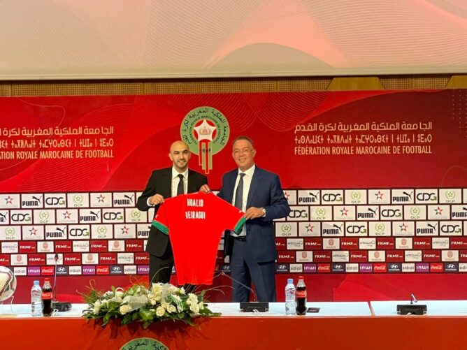 رسميا.. وليد الركراكي مدربا جديدا للمنتخب الوطني المغربي لكرة القدم
