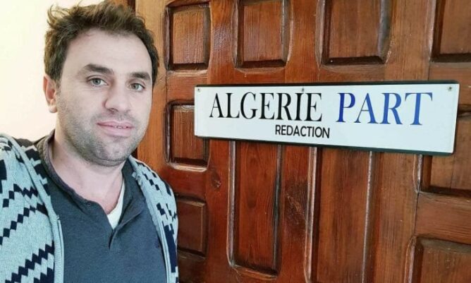 القضاء الجزائري يحكم بإعدام صحافي نشر معلومات 