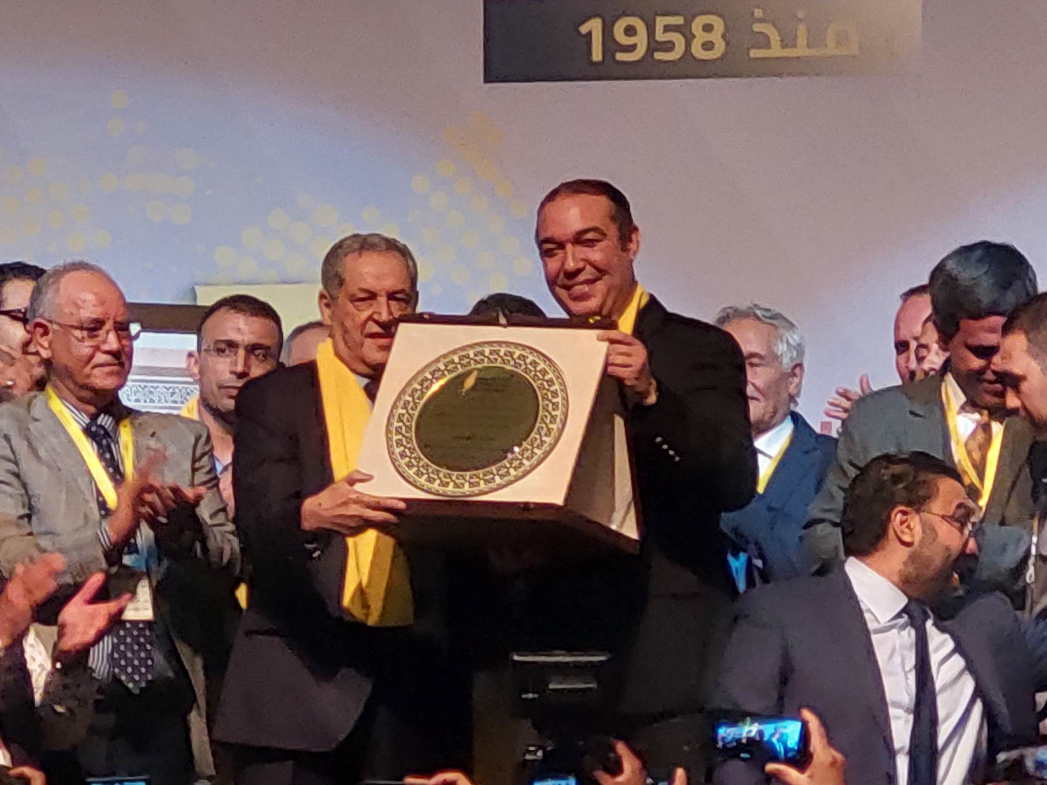 الملك محمد السادس يهنئ محمد أوزين بمناسبة انتخابه أمينا عاما جديدا لحزب الحركة الشعبية
