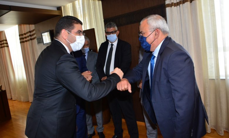 وزير الشباب والثقافة والتواصل يطفئ غضب أهل الصحراء بتعيين عبد العزيز البوجدايني مديرا جديدا للمركز السينمائي المغربي