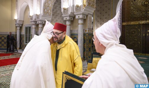 أمير المؤمنين يترأس الدرس الحسني الثالث في موضوع: 
