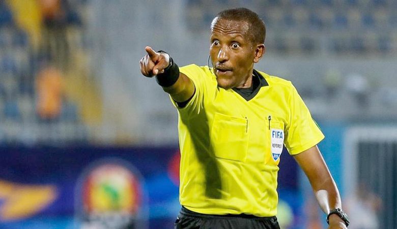 مدرب الأهلي المصري منشغل بمسألة التحكيم ويؤكد جاهزية الفريق لمباراة الغد ضد الوداد الرياضي