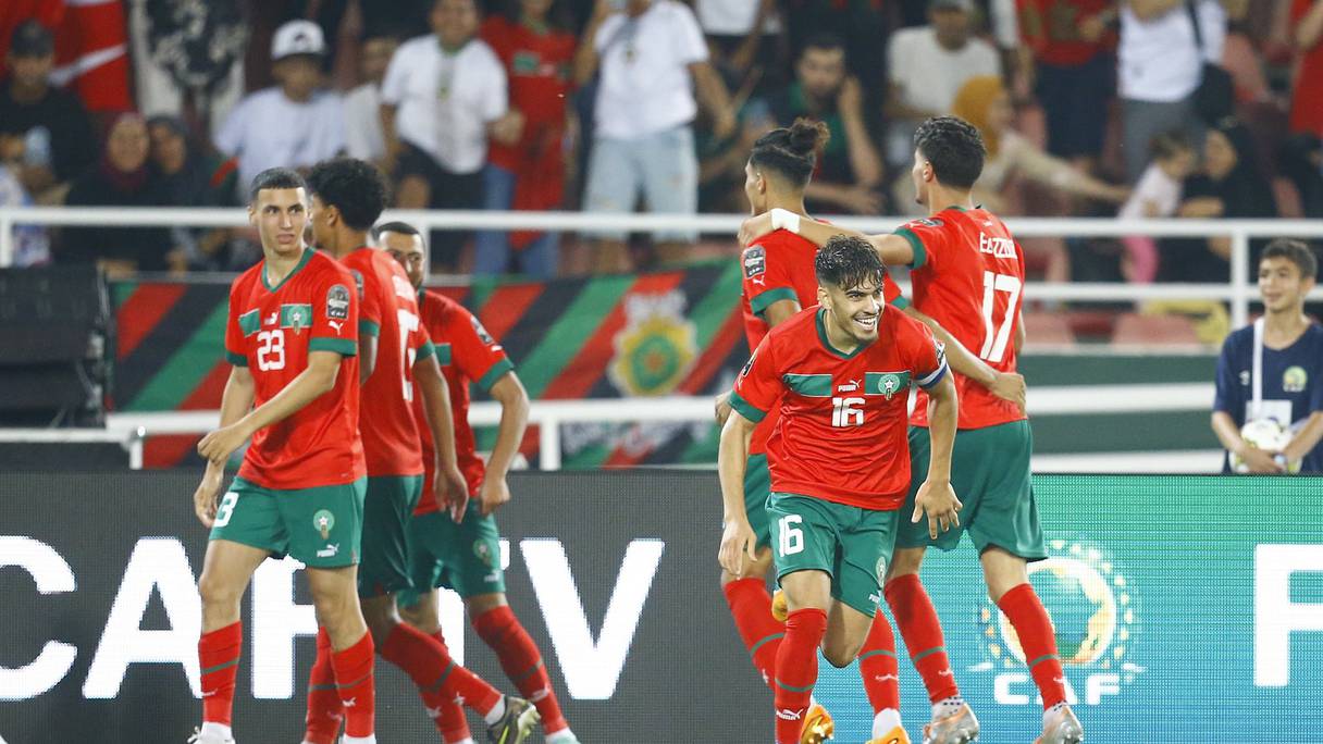 الملك محمد السادس يهنئ أعضاء المنتخب الأولمبي بمناسبة تتويجهم بكأس إفريقيا للشبان