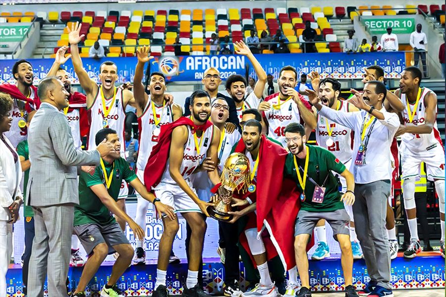 المنتخب المغربي لكرة السلة يُتوَّج باللقب الإفريقي في دورة لواندا بأنغولا
