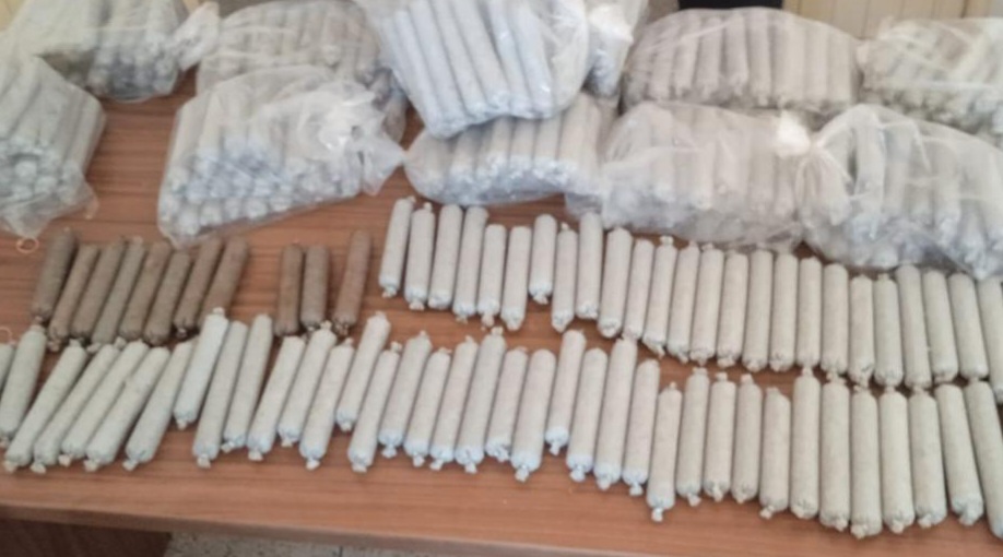 توقيف شخص يمتهن حفر الآبار التقليدية بكلميمة لتورطه في حيازة مواد متفجرة