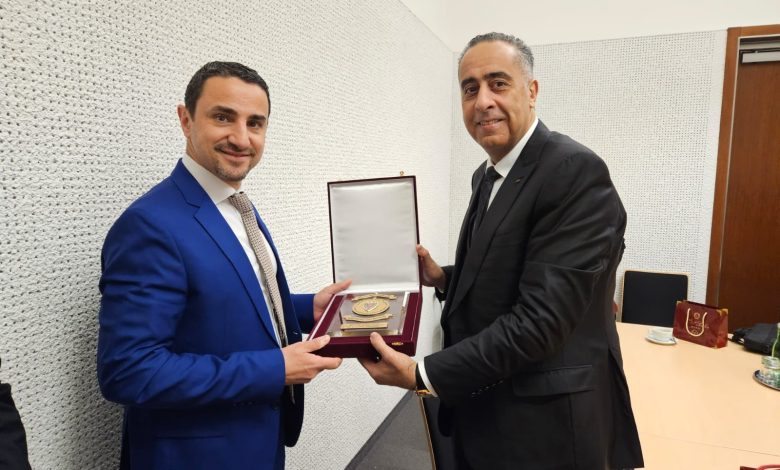 السيد عبد اللطيف حموشي يتباحث مع نظيره النمساوي سبل تعزيز التعاون الأمني بين البلدين