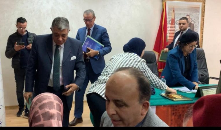 طلبة يمنعون رئيس المحكمة الدستورية محمد أمين بنعبد الله من إلقاء محاضرة بتطوان