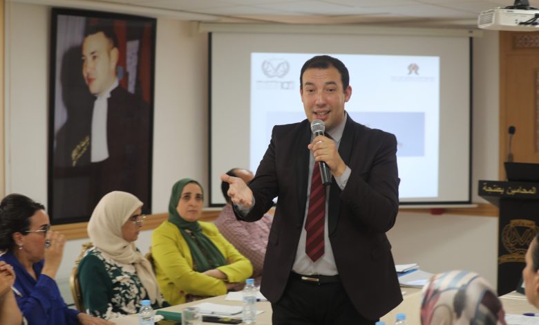 مجلس حقوق الإنسان وهيئة المحامين بطنجة يناقشان سبل الترافع بالاتفاقيات الدولية أمام المحاكم