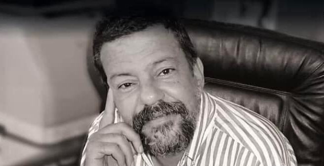 الملك محمد السادس يُعزِّي أفراد أسرة الصحافي الراحل جمال الدين براوي