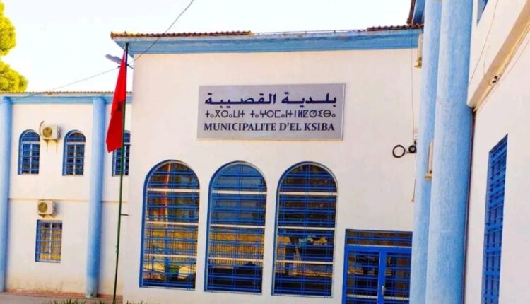 المحكمة الإدارية بالبيضاء تقضي بعزل رئيس جماعة القصيبة ببني ملال وإثنين من نوابه