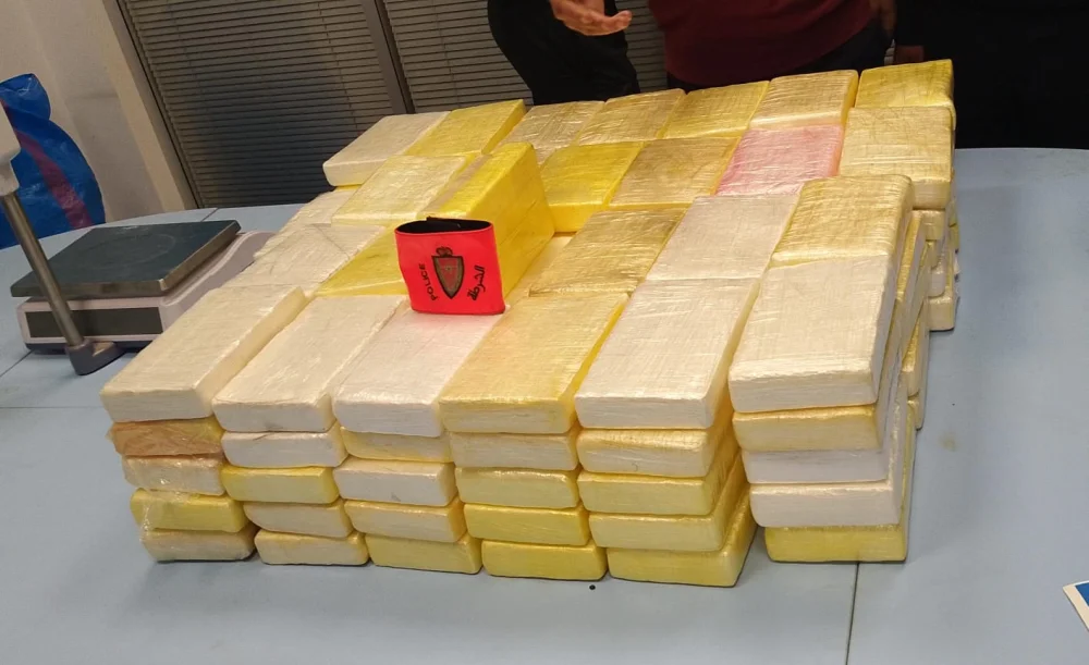 الجمارك تضبط 136 كيلوغرامًا من الكوكايين بمعبر الكركارات