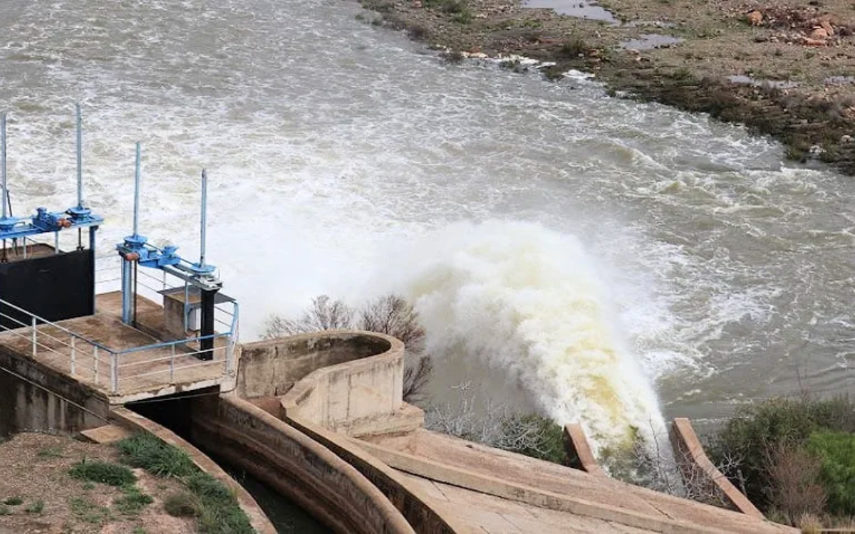 ارتفاع قياسي للموارد المائية بسدود المغرب خلال الـ 24 ساعة الماضية