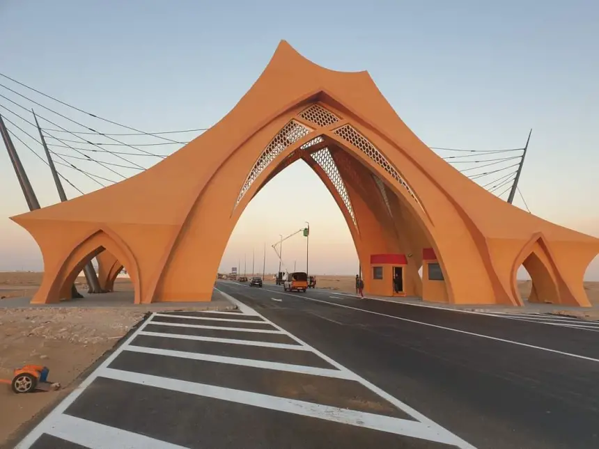 تعزيزا لتواجدها في الصحراء المغربية.. فرنسا تُقْدِم إجراء إداري والاقتصادي جديد