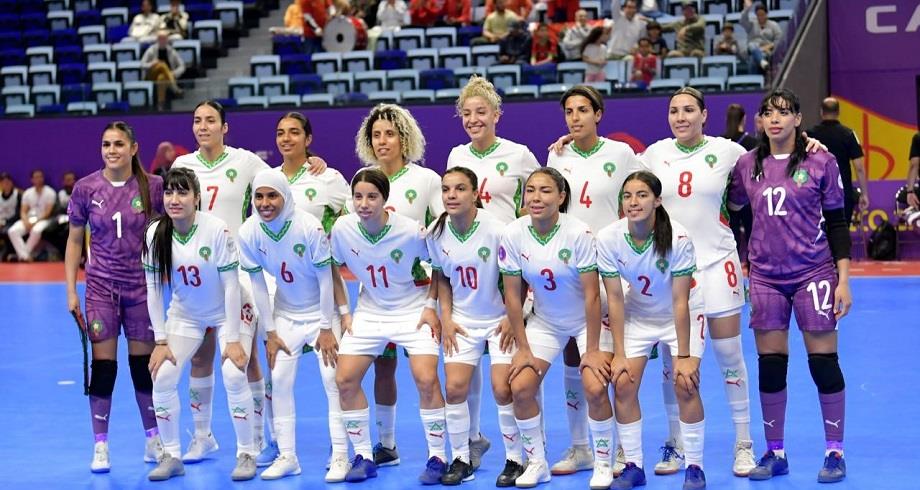 المنتخب الوطني المغربي لكرة القدم داخل القاعة للسيدات يتأهل إلى نصف نهائي كأس أمم إفريقيا عقب فوزه على نظيره الكاميروني ب(7-1)