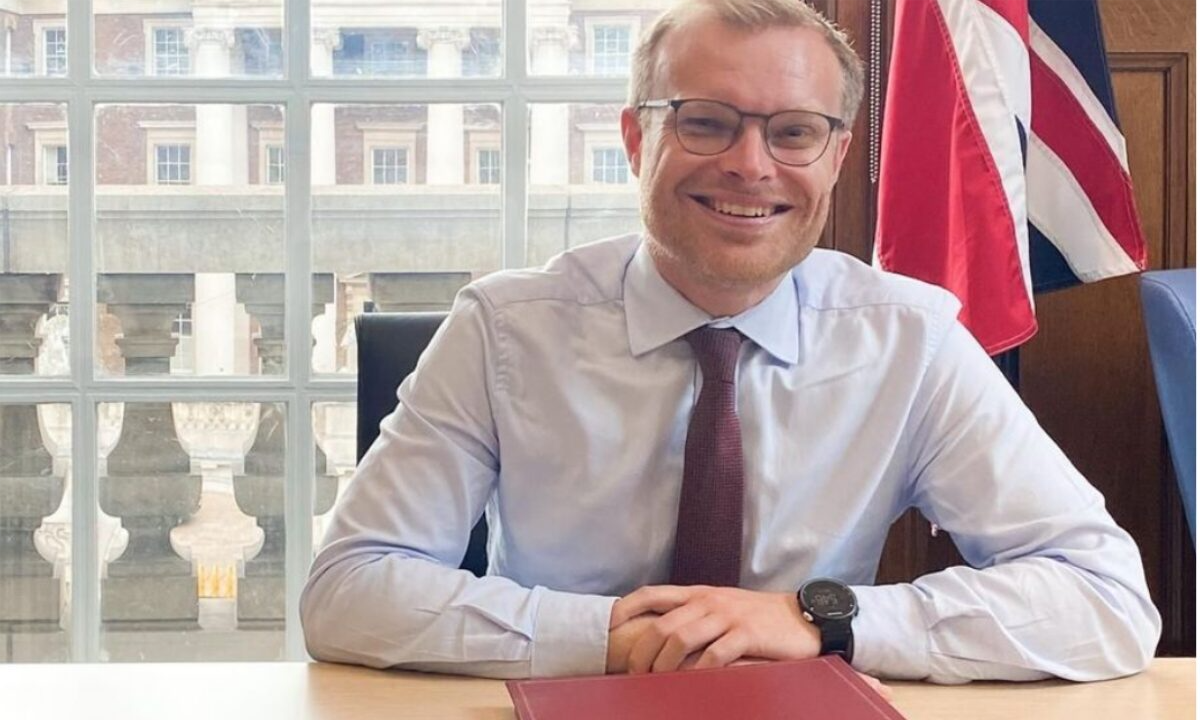 بريطانيا تجدد التأكيد على تشبثها بتعزيز الشراكة الإستراتيجية مع المغرب