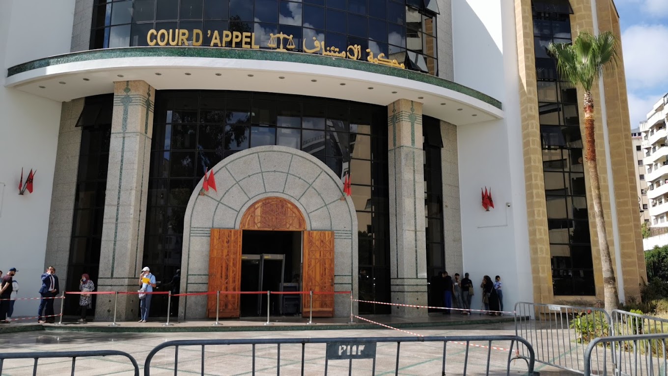 القضاء يوزع 168 سنة سجنا في أحداث التخريب التي شهدتها مدن طنجة والعرائش والقصر الكبير