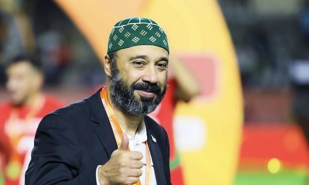 طاقية طارق السكتيوي التي يتجاوز عمرها عمر الجزائر تخفي 5 أسرار وتبعث ب 5 رسائل