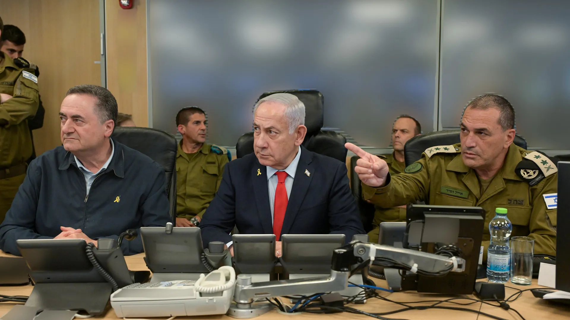 الحرس الثوري الإيراني يعلن قصف مكتب نتنياهو