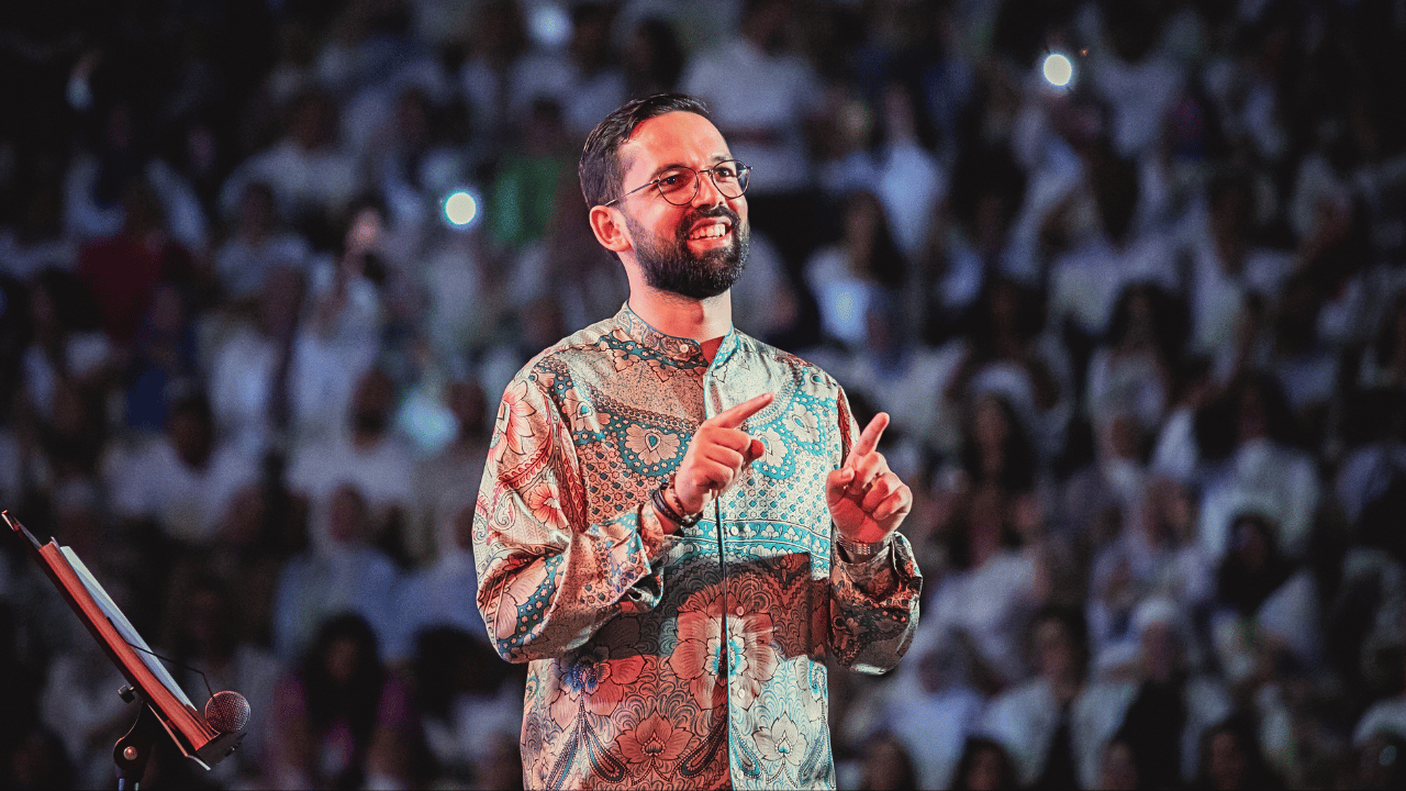 أمين بودشار يضيء قاعة 