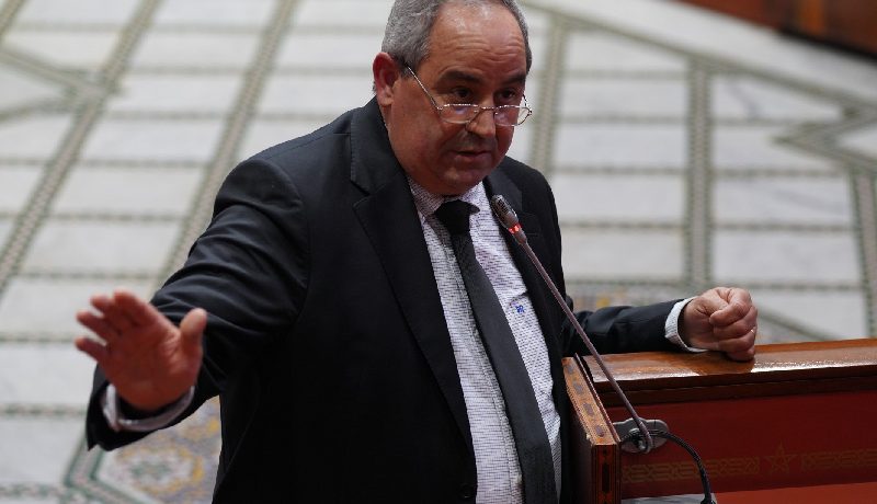 الميداوي يؤجج الاحتقان ويوسع دائرة الغاضبين.. والنقابة خارج المعركة