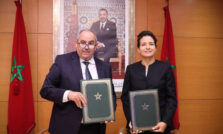 بنعلي والميداوي يوقعان اتفاقية لدعم طلبة الدكتوراه في الطاقة والتنمية المستدامة