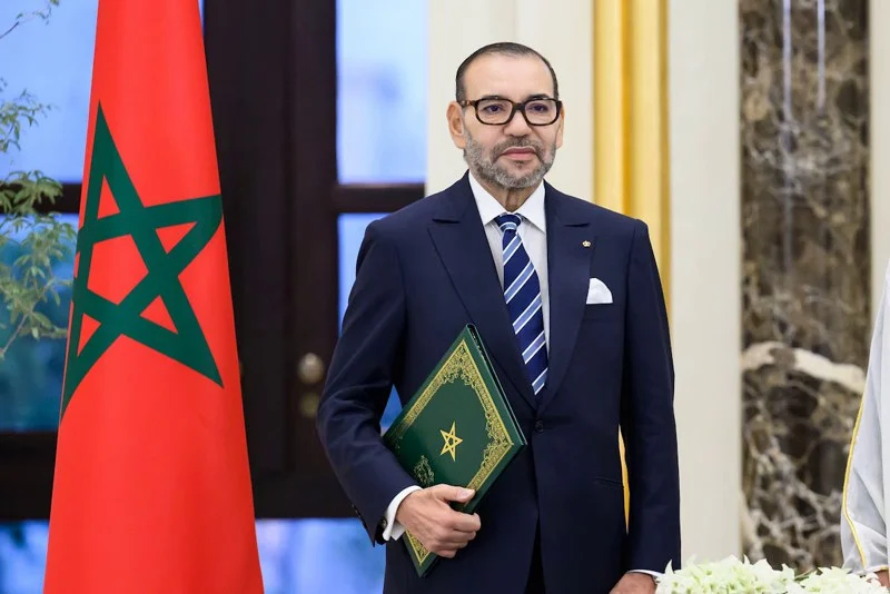ديبلوماسية الملك والشعب