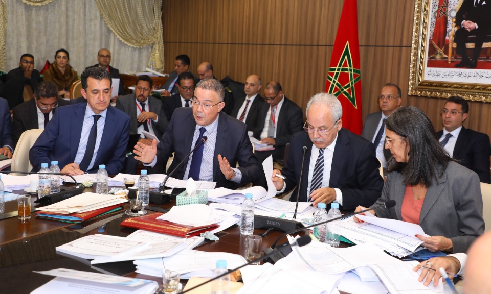 لجنة المالية بمجلس المستشارين تصادق على الجزء الأول من مشروع قانون مالية 2026