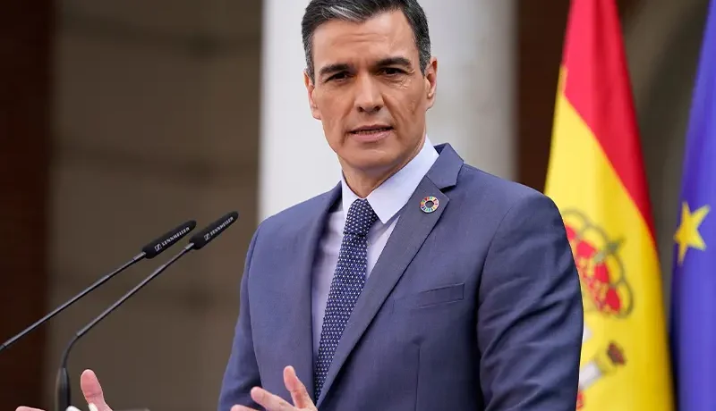 سانشيز يعترف بأهمية المغرب في تدبير الهجرة غير النظامية نحو سبتة ومليلية المحتلتين