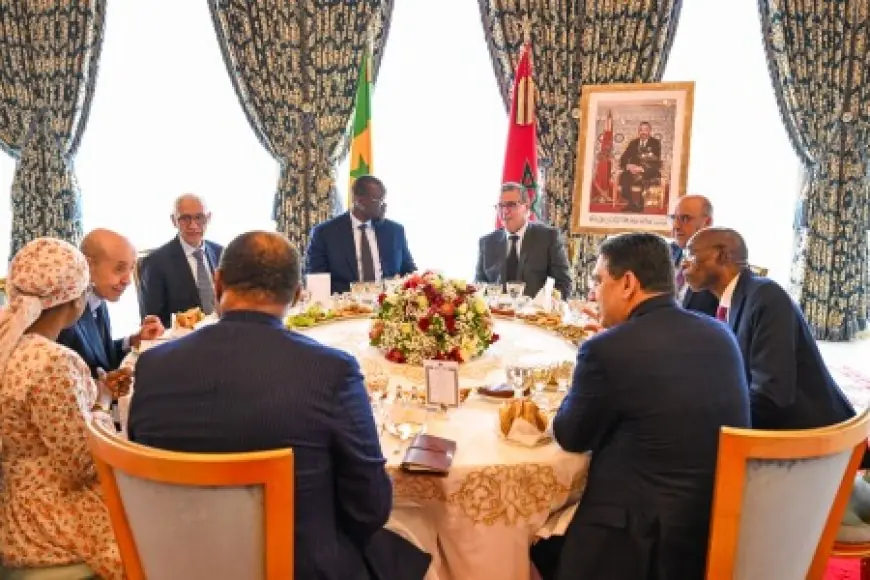 الملك محمد السادس يقيم مأدبة غداء على شرف رئيس الوزراء السنغالي أوسمان سونكو