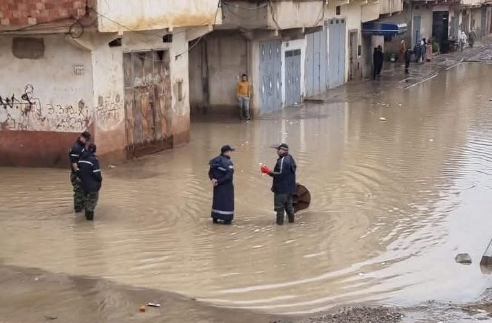 تساقطات مطرية غزيرة تستنفر سلطات القصر الكبير وتحذيرات من فيضانات محتملة