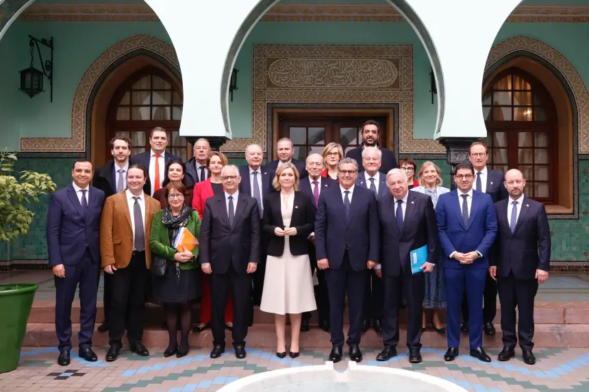 رئيس الحكومة عزيز أخنوش يستقبل وفدا برلمانيا فرنسيا بقيادة رئيسة الجمعية الوطنية ورئيس مجلس الشيوخ