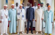 الرئيس السنغالي باسيرو ديوماي فاي يستقبل شيخ الطريقة التيجانية بالمغرب محمد الكبير