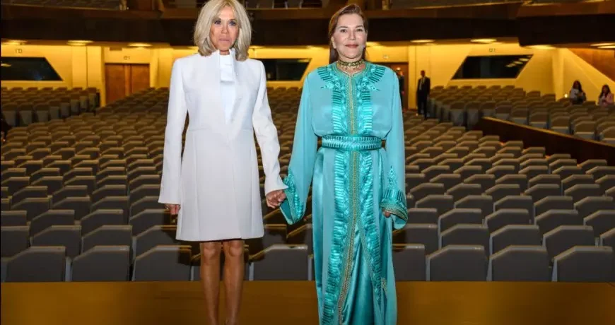 زوجة الرئيس الفرنسي بريجيت ماكرون تحل بالمغرب لحضور حفل افتتاح المسرح الملكي بالرباط