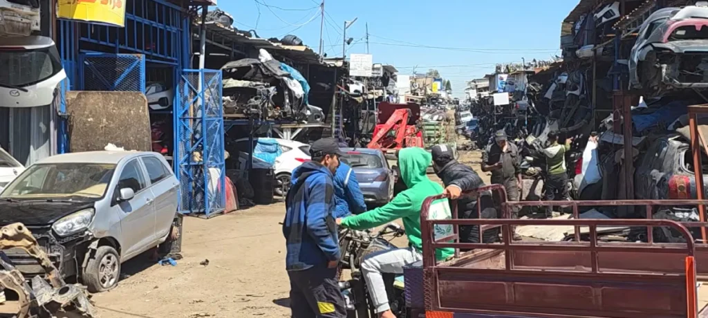 بعد سلسلة من الاحتجاجات .. سلطات الدار البيضاء تتراجع عن قرار ترحيل 