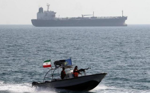 عاجل.. ترامب يعلن رسميا فتح مضيق هرمز بعد إتمام الاتفاق مع إيران ويرفع الحصار البحري عن موانئها فورا
