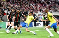فريق الجيش الملكي يكتفي بالتعادل في الرباط أمام صنداونز الجنوب إفريقي ويضيع لقب دوري أبطال إفريقيا