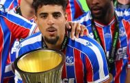 الجامعة الملكية المغربية لكرة القدم تهنئ شادي رياض بعد تتويجه بلقب دوري المؤتمر الأوروبي رفقة فريقه كريستال بالاس الإنجليزي