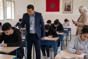بمعدل استثنائي 19.76.. تلميذ من الدار البيضاء يعتلي عرش البكالوريا ويتوج الأول على الصعيد الوطني