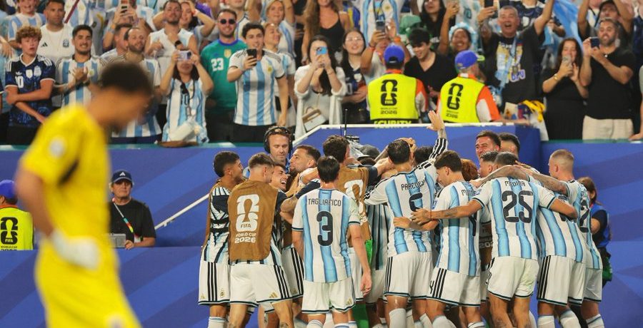 مونديال 2026.. الأرجنتين تفلت من فخ الرأس الأخضر وتعبر إلى ثمن النهائي بشق الأنفس