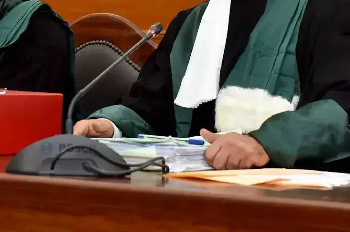 وفاة قاض مستشار بمحكمة الاستئناف بالدار البيضاء إثر أزمة قلبية مفاجئة أثناء ترؤسه جلسة قضائية